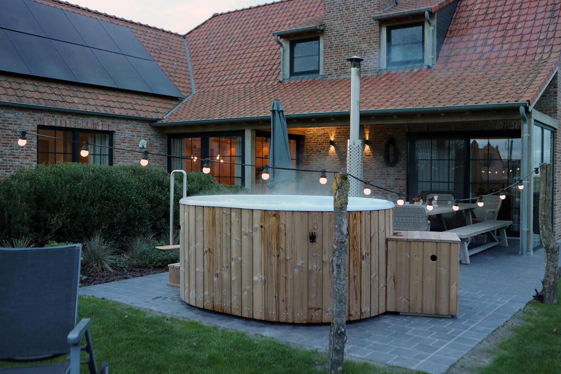 Florentinus Met Hottub, Afgesloten Tuin En Overdekt Terras 弗尔内 外观 照片